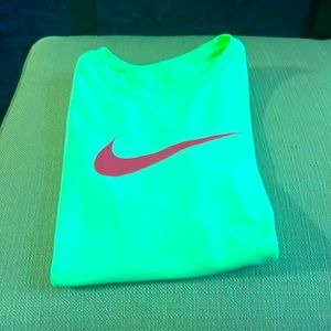Boys Nike dry fit Tee